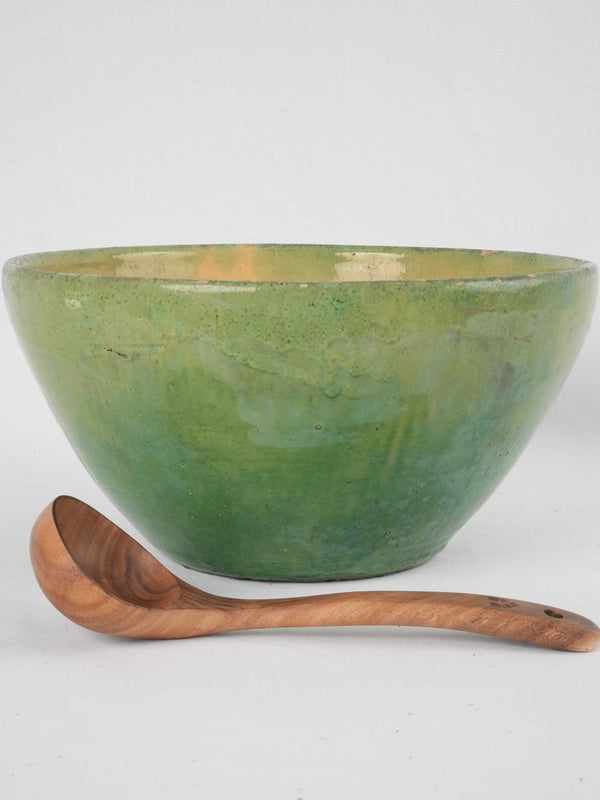 Medium French green & yellow salad/fruit bowl 13"
