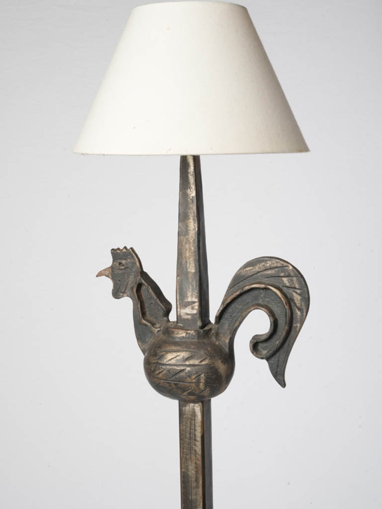 Elegant mid-century accent lighting