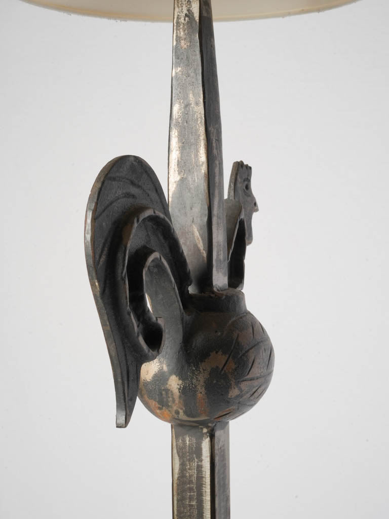 Timeworn tripod base lamp