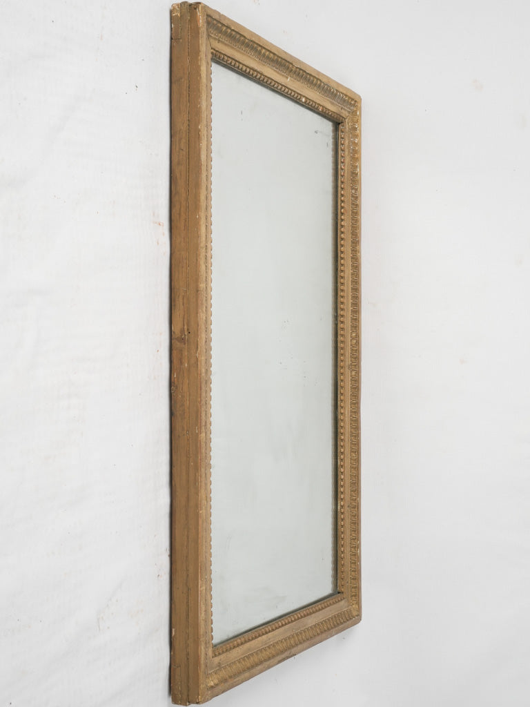 Heritage-rich elaborate gilt-edged mirror