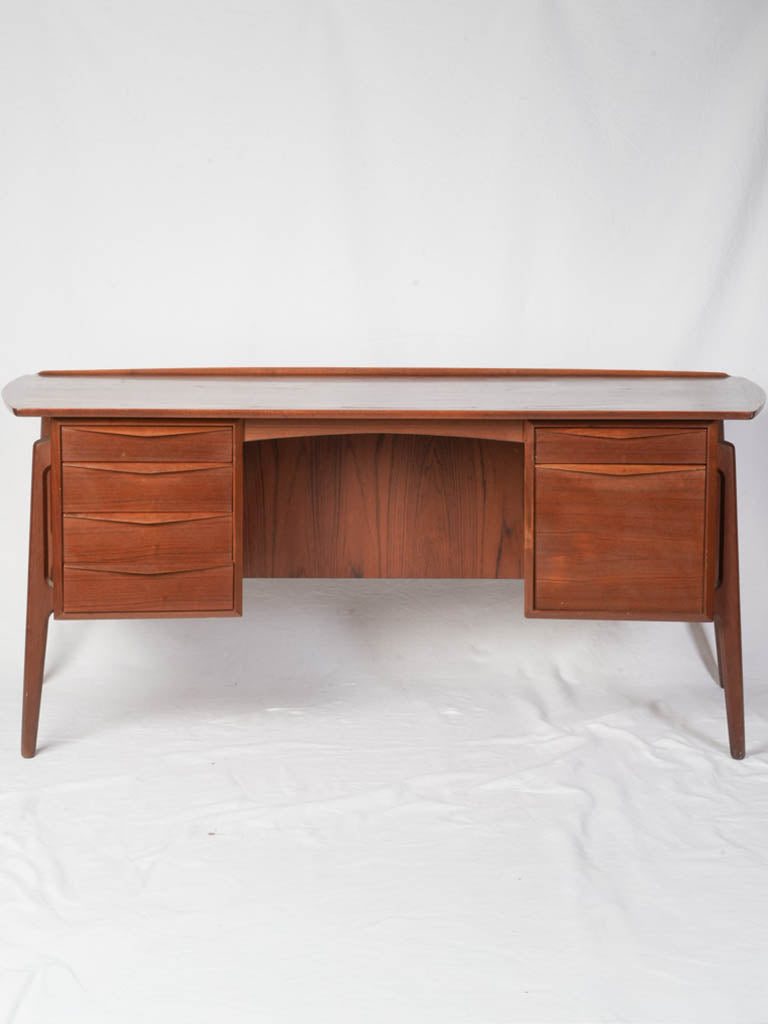 Original Svend Aage Madsen desk  