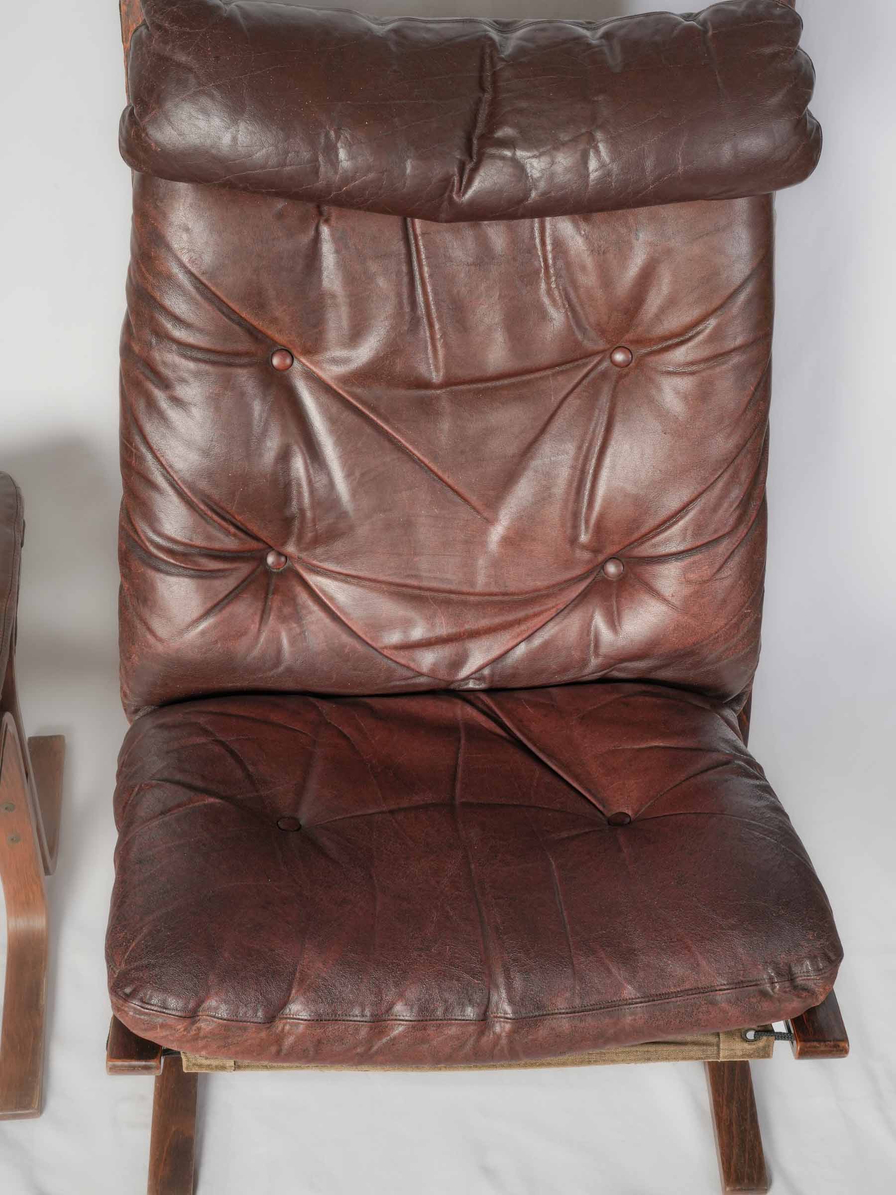Mid-century modern seating ensemble  