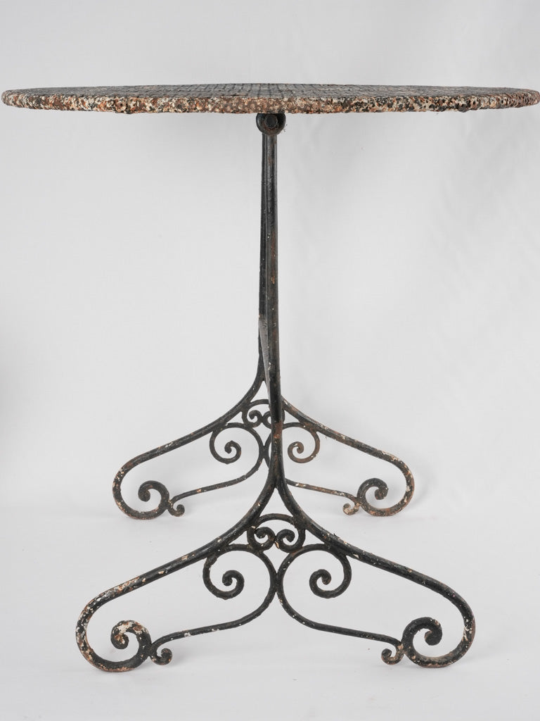 French clover-design garden table