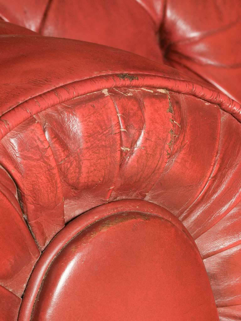 Inviting handcrafted Chesterfield seating solution  