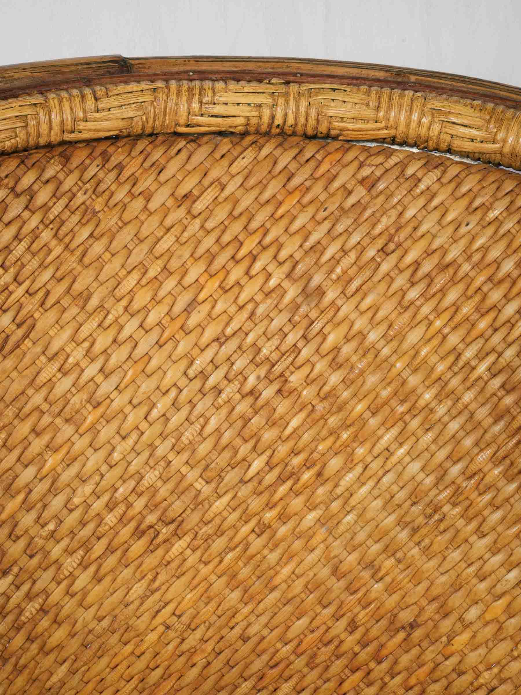 Distinctive traditional patio bistro set  