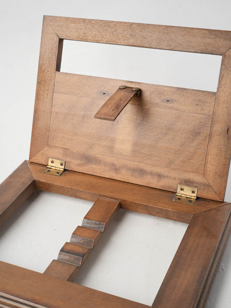 Character-filled rustic book holder