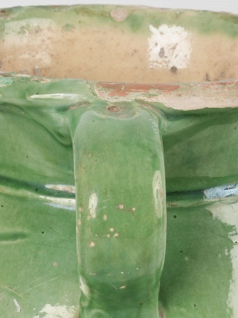 Retro French green glaze pot