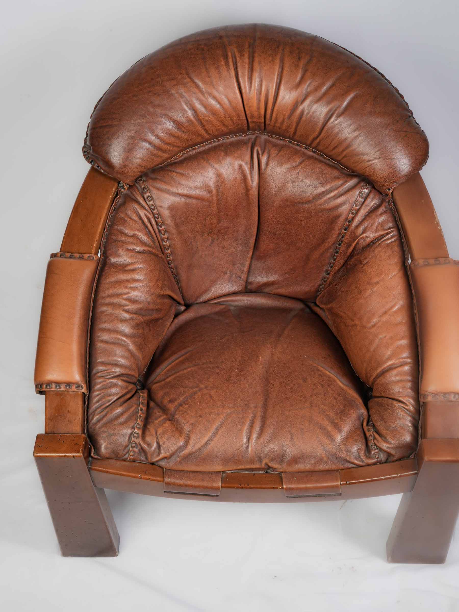 Patina-rich Italian design seat  