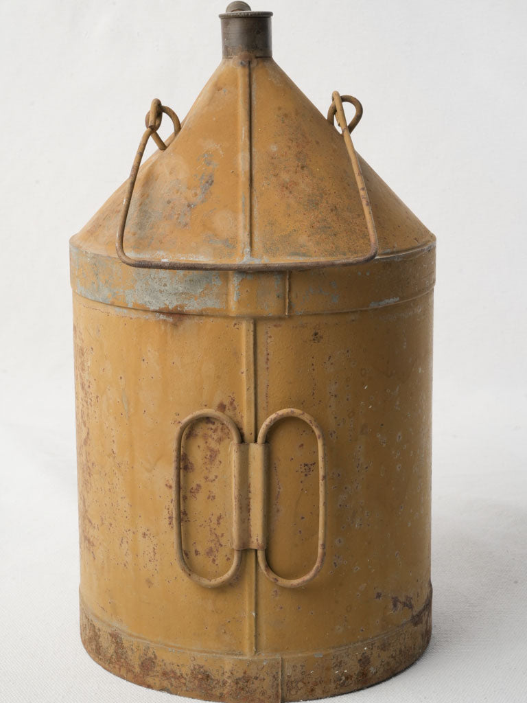 Ochre-mottled surface decorative sculpture  