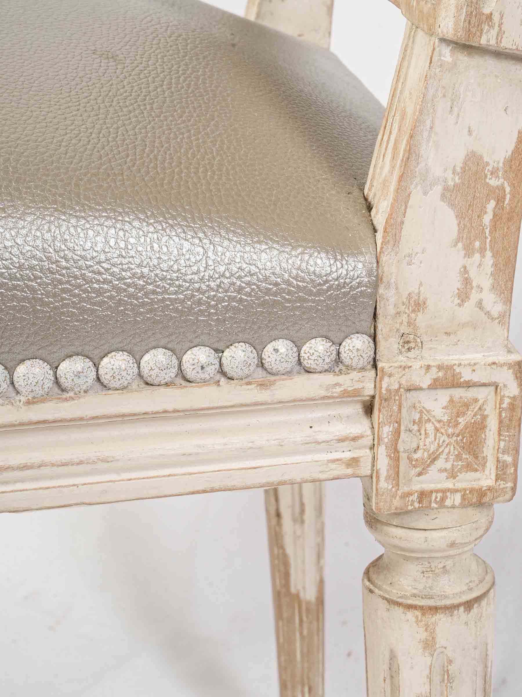 Suite of Eight French Louis XVI-Style Painted Dining Chairs, Early 20th Century