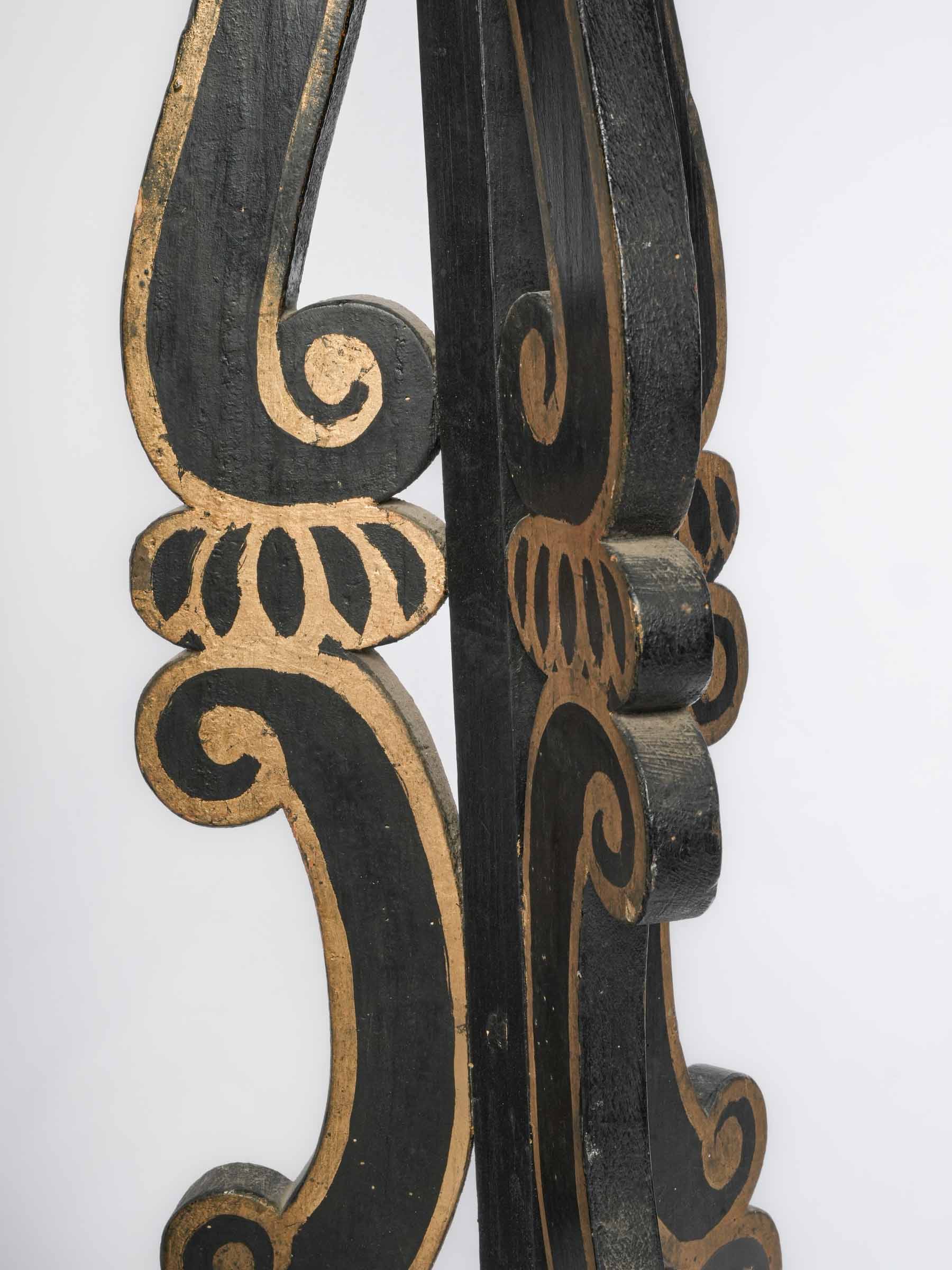 Vintage Italian decorative stand pair  