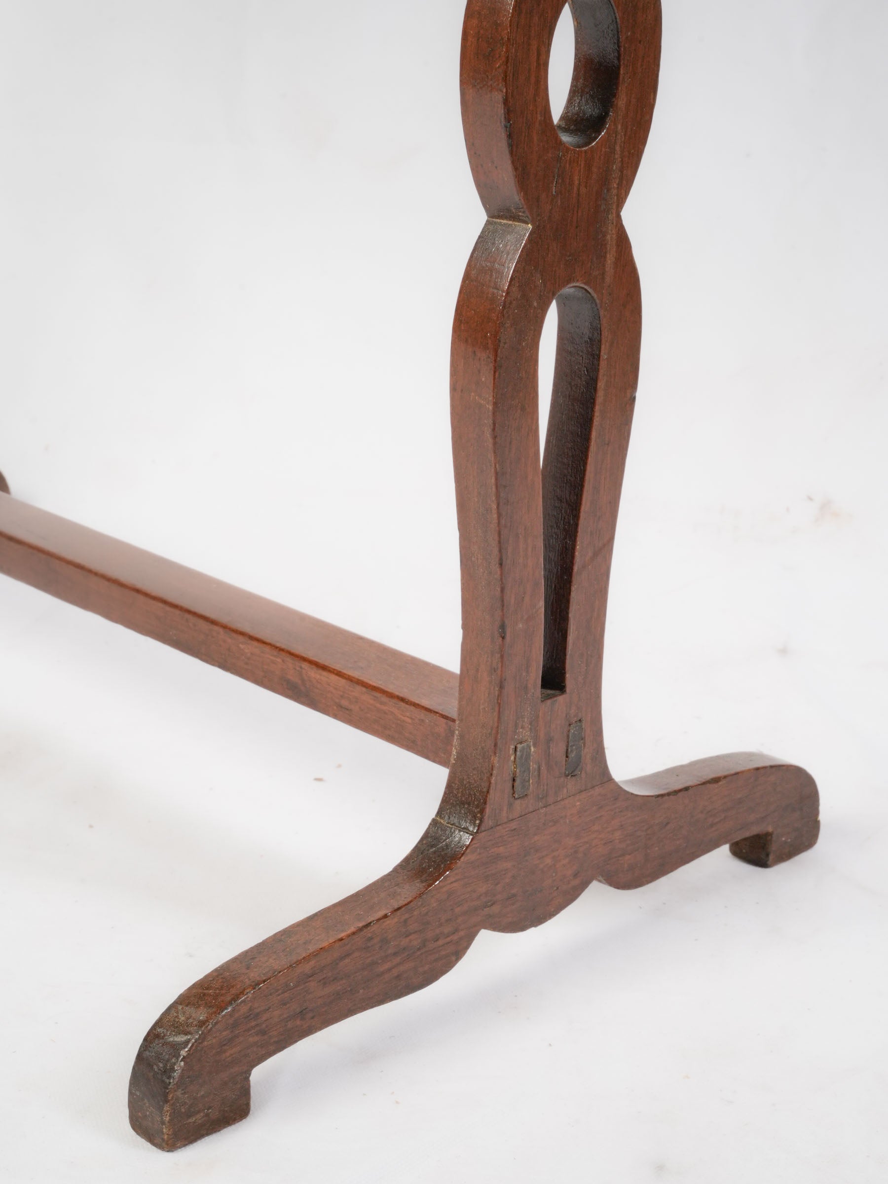 French Mahogany Table Volante in the Louis XVI Style, Late 19th Century - 27½"