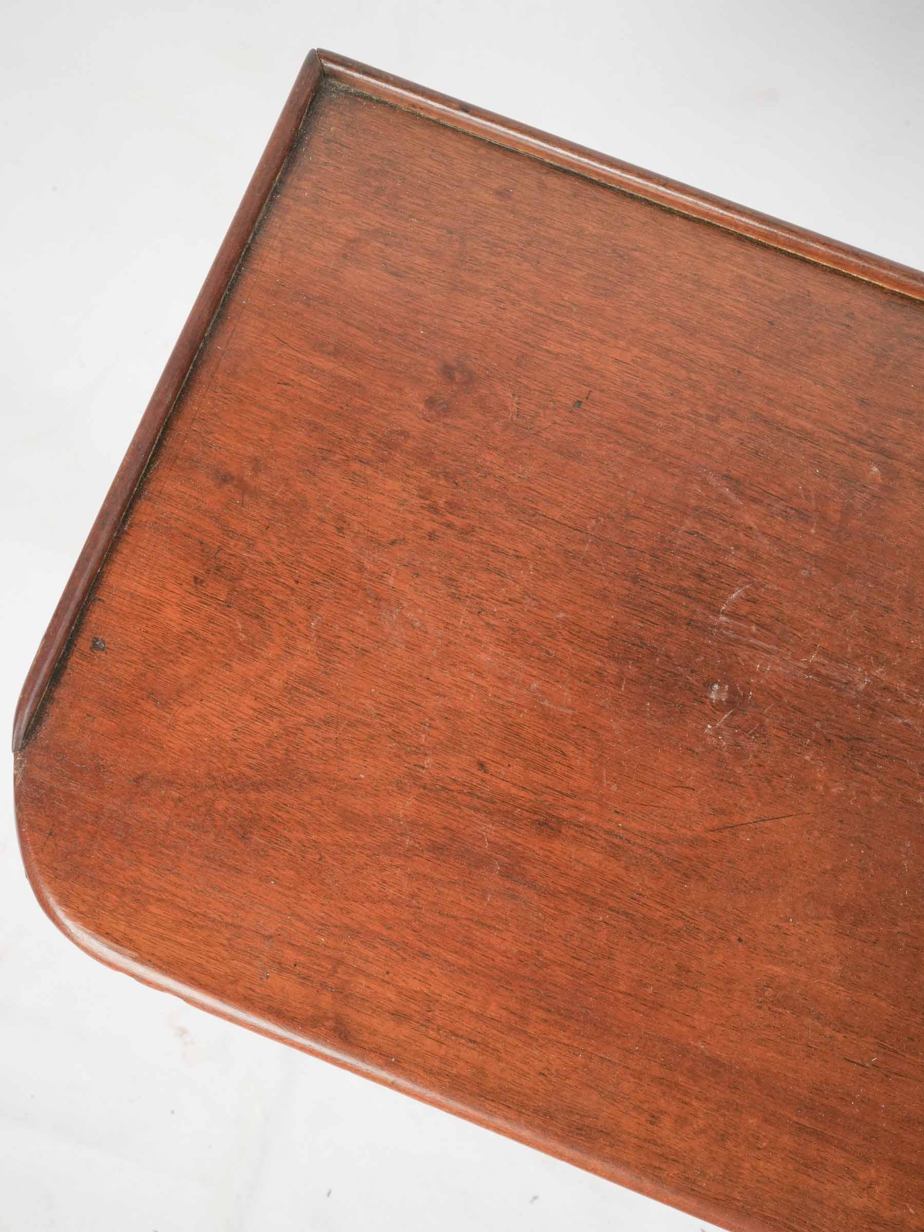 French Mahogany Table Volante in the Louis XVI Style, Late 19th Century - 27½"
