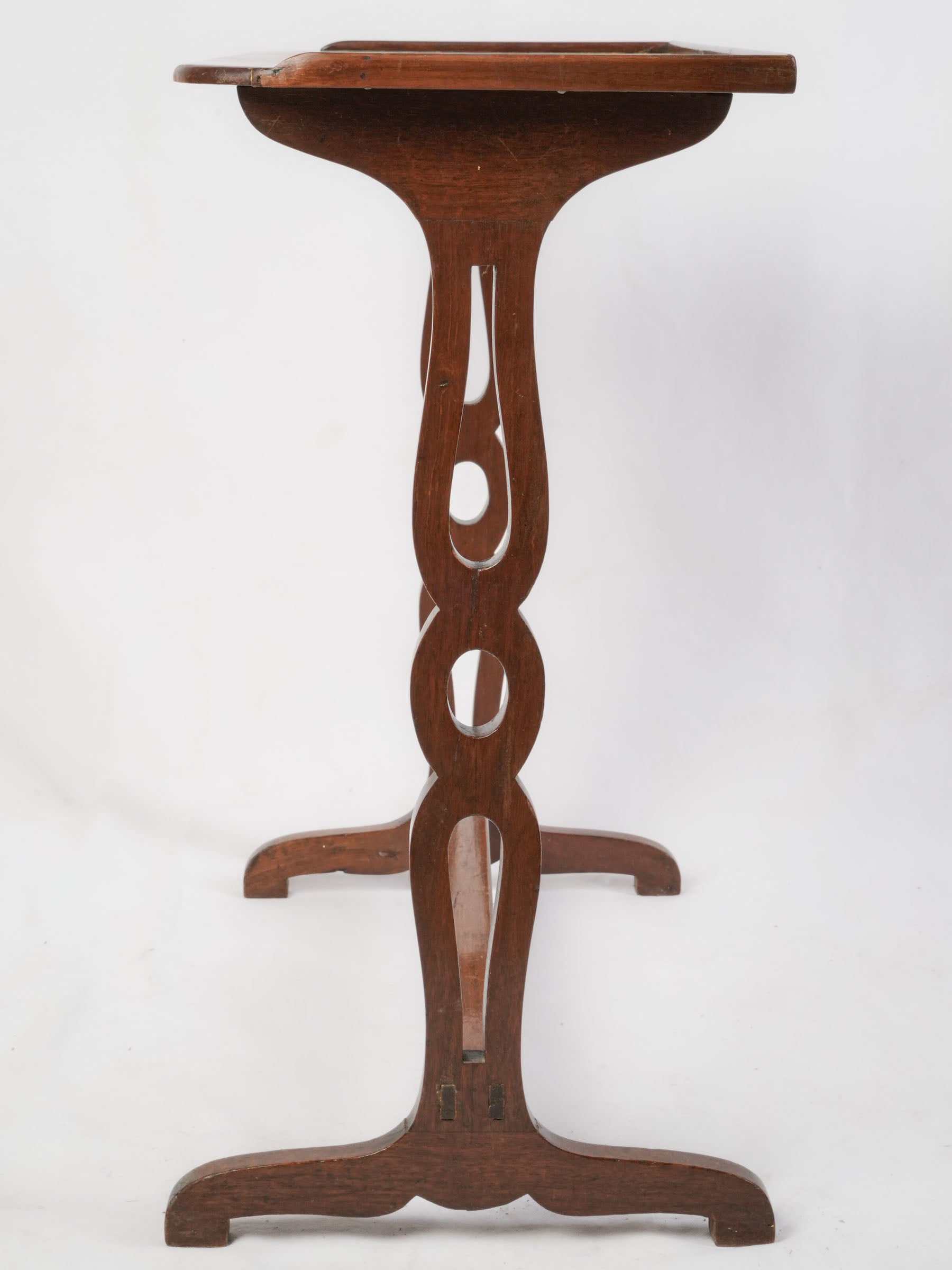 French Mahogany Table Volante in the Louis XVI Style, Late 19th Century - 27½"