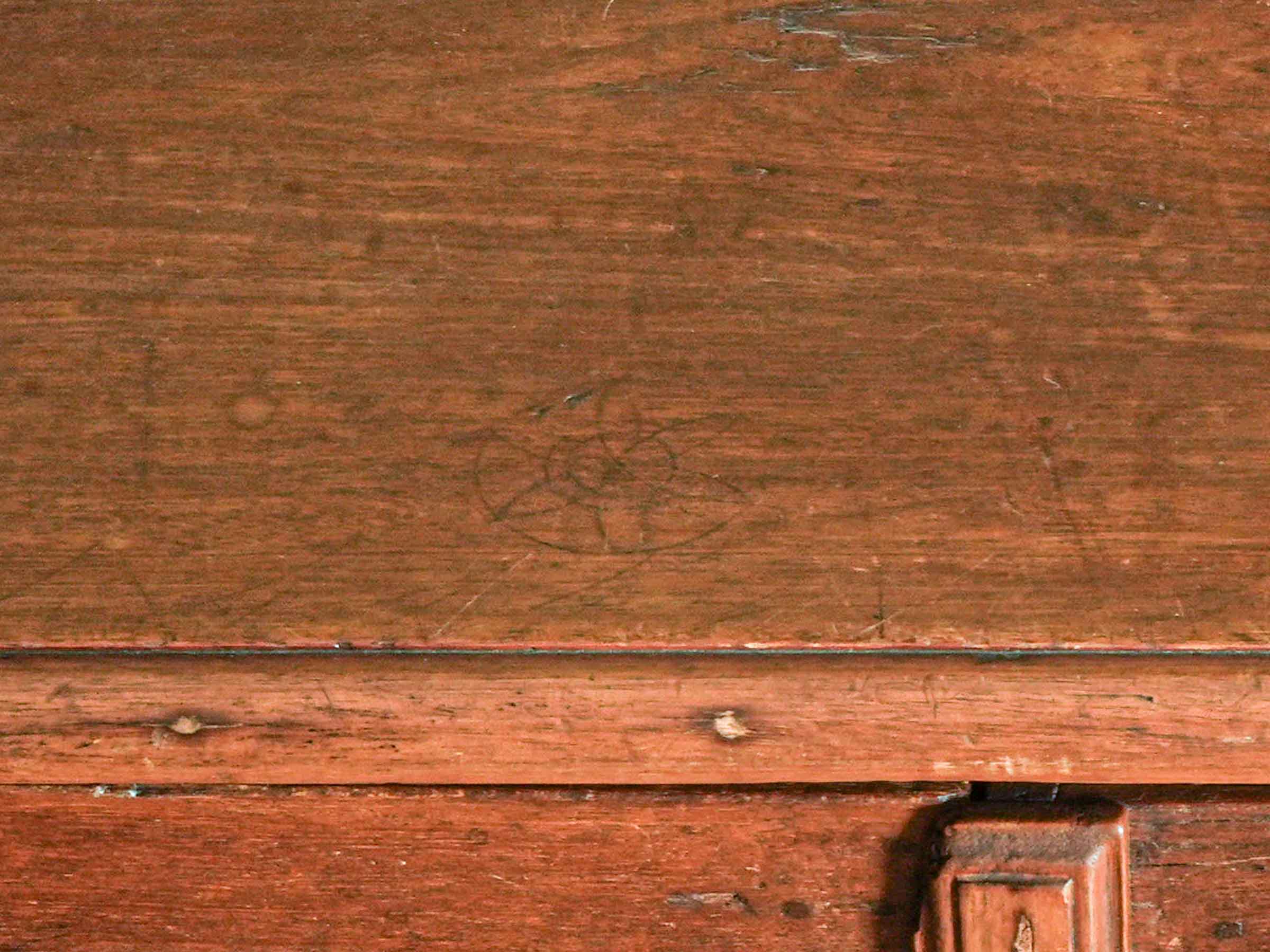 Robust architectural cabinet