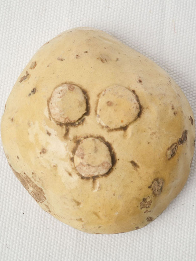 Collectible terracotta floral mold