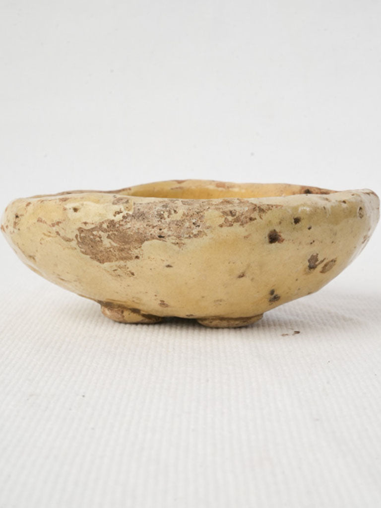 Early 20th-century pottery piece