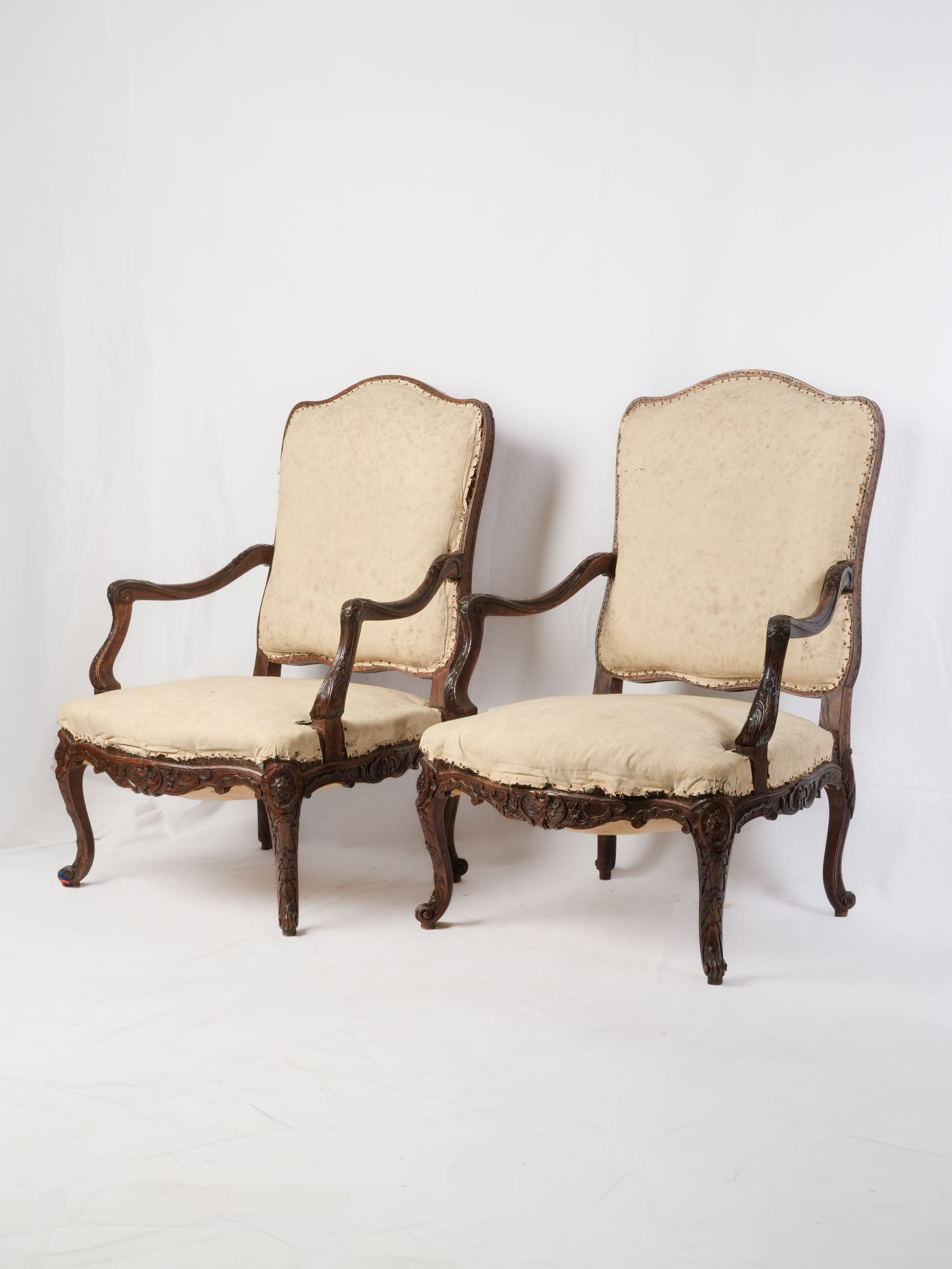 Pair of Large French Régence-Style Carved Walnut Armchairs, Late 19th Century - 41¼" x 29½"