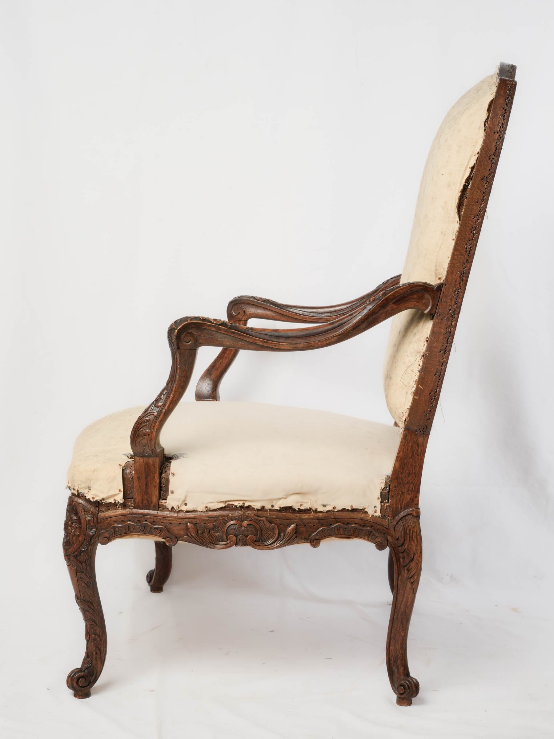 Pair of Large French Régence-Style Carved Walnut Armchairs, Late 19th Century - 41¼" x 29½"