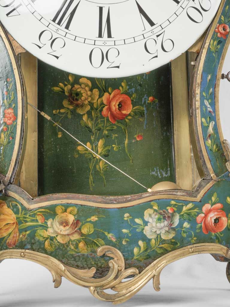 Rococo-inspired bronze foliage Cartel clock