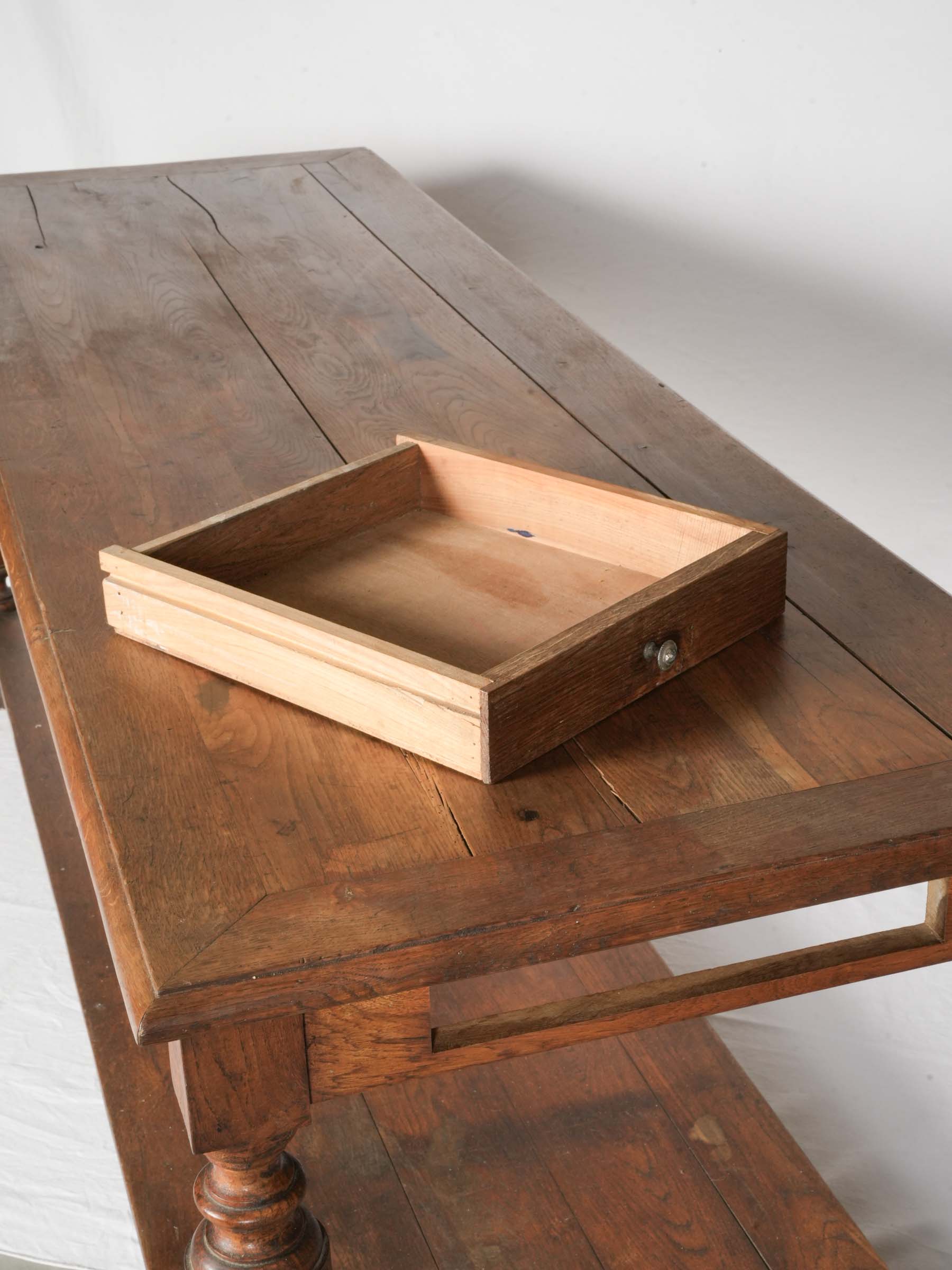 Classic oak rectangular kitchen island  