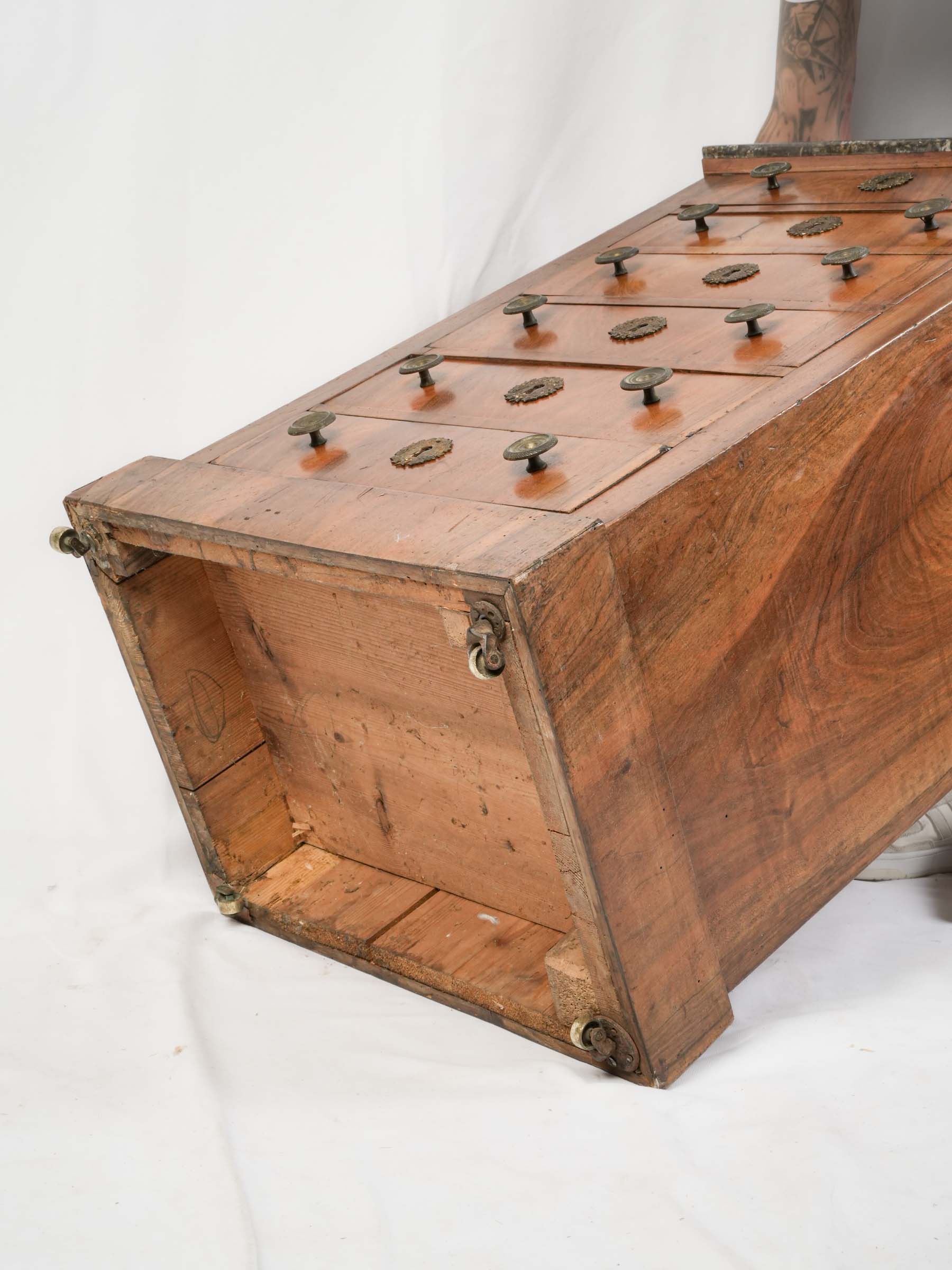 Petite French Pedestal Cabinet w/ Concealed Writing Surface, Early 19th Century - 31" x 20" x 15¼"