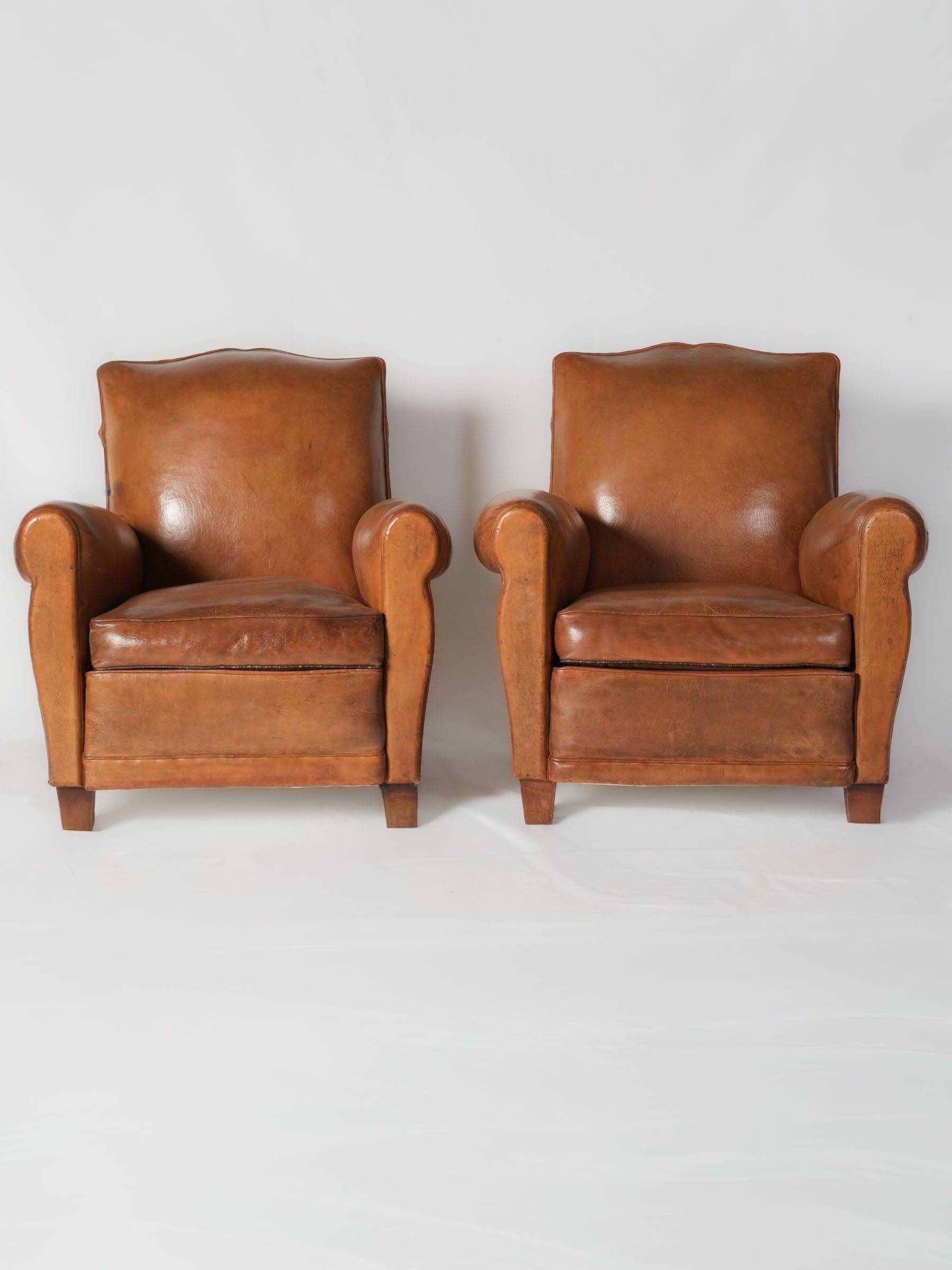 Antique Art Deco club seating  