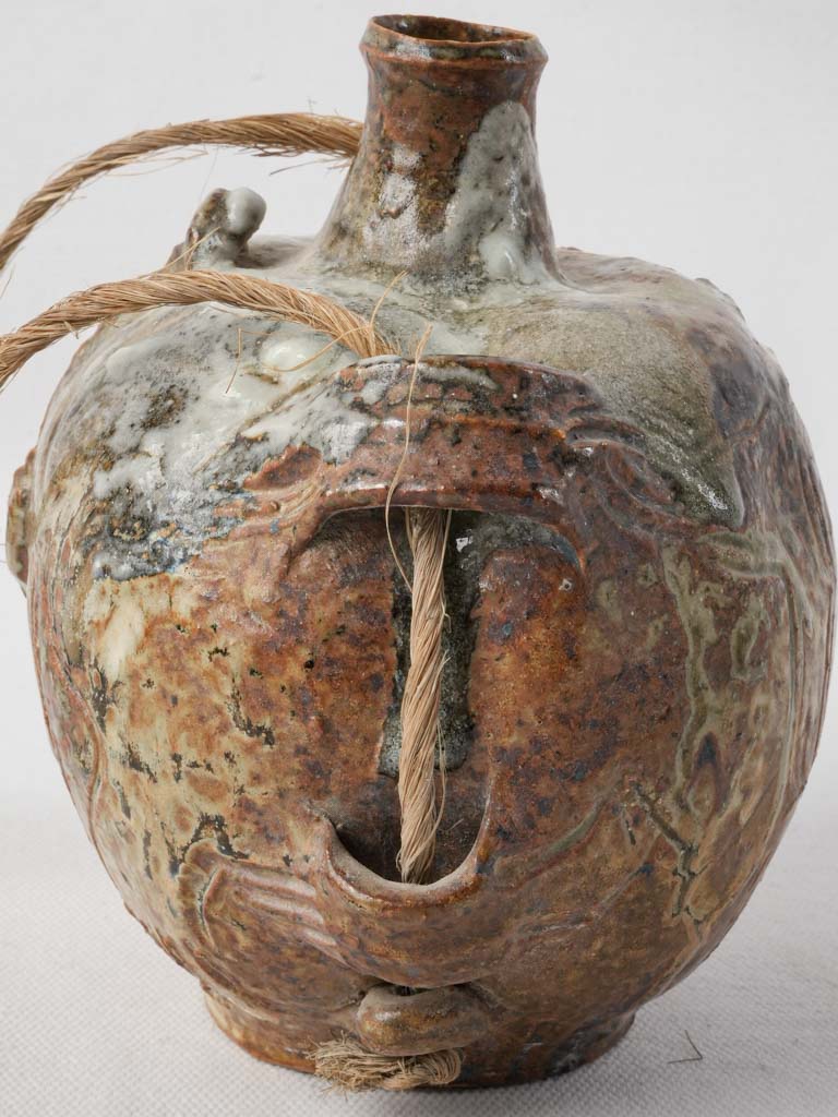 Swirling-patterned ceramic vessel