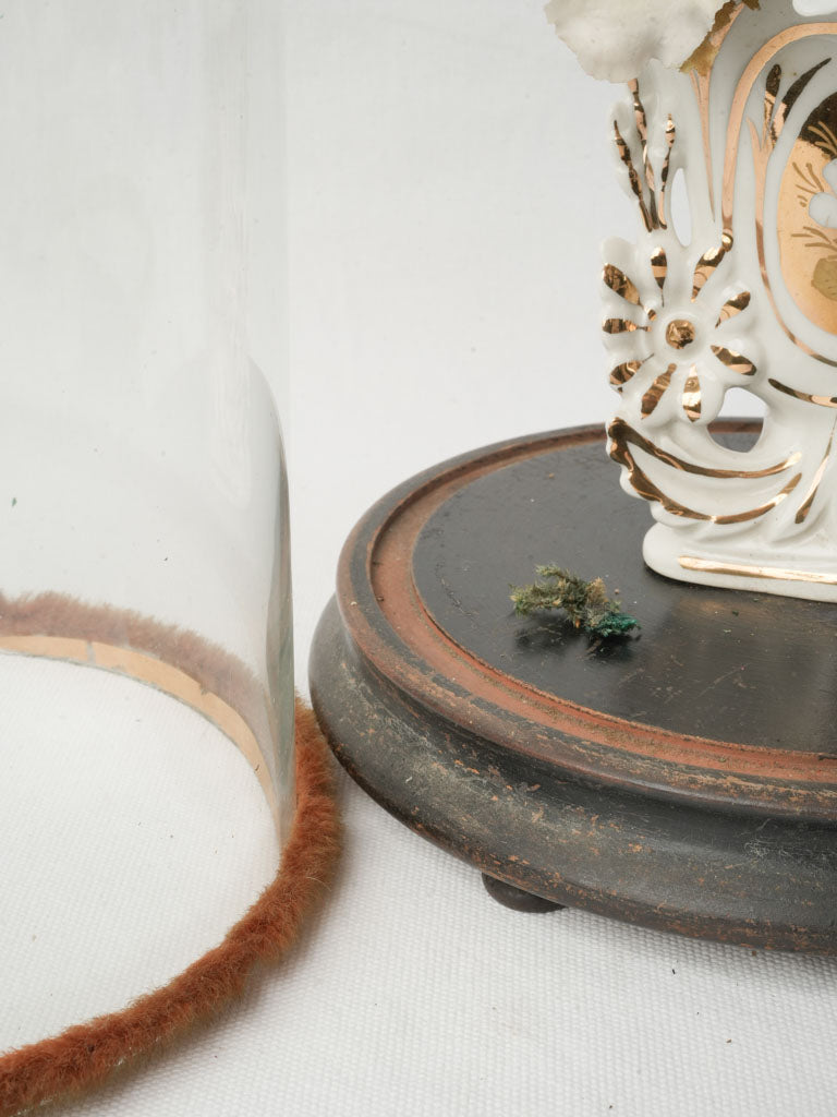 Timeless Napoleon III floral decor