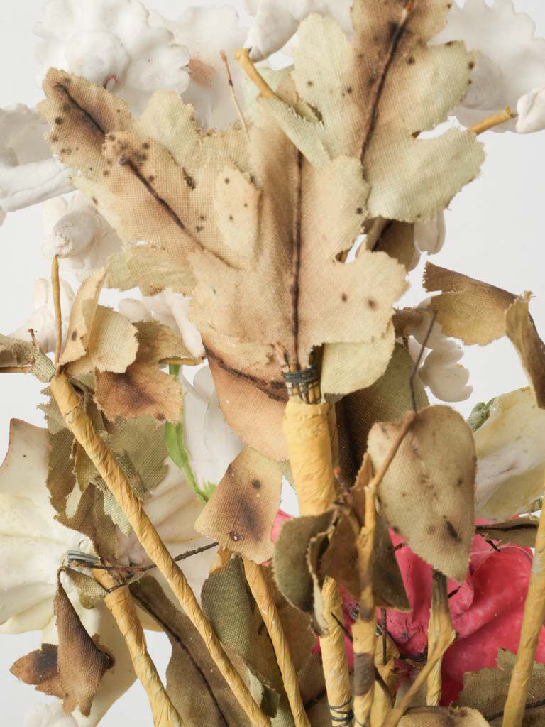 Nostalgic romantic floral ornaments