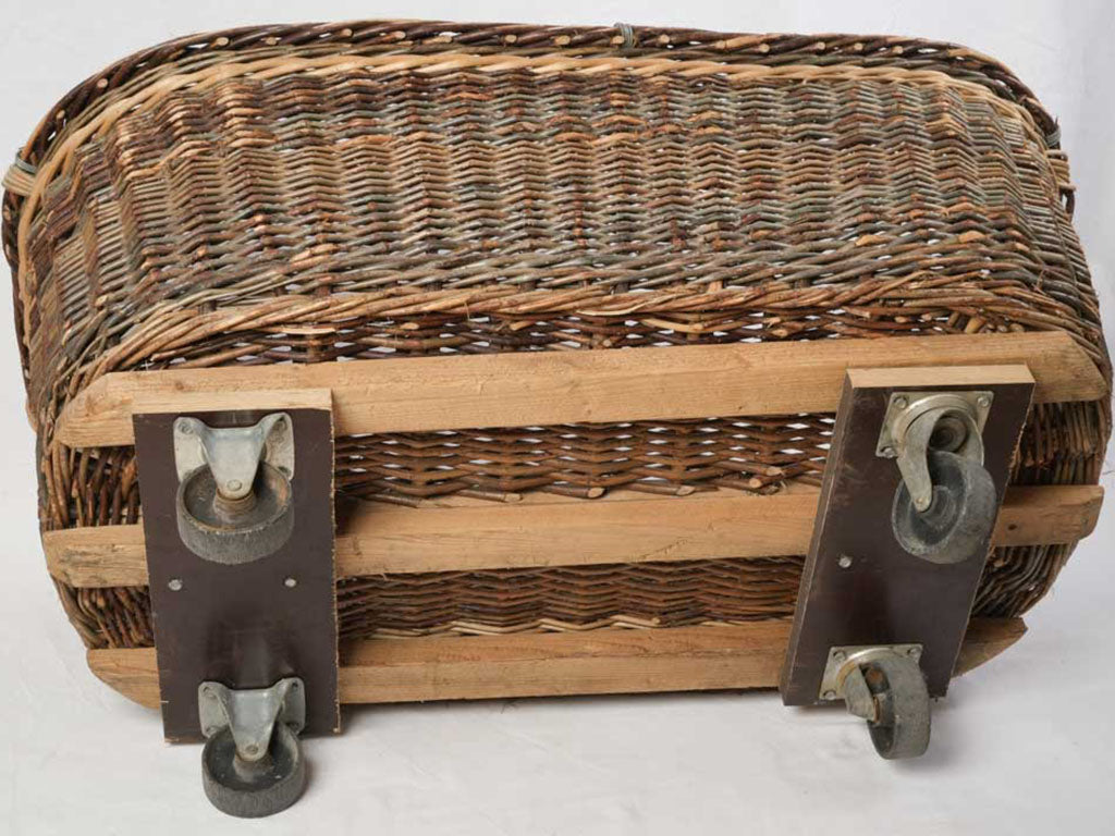 Chic boutique display basket  