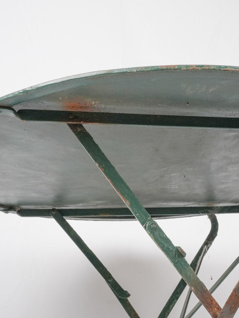 Folding antique French garden table - round green 39½"