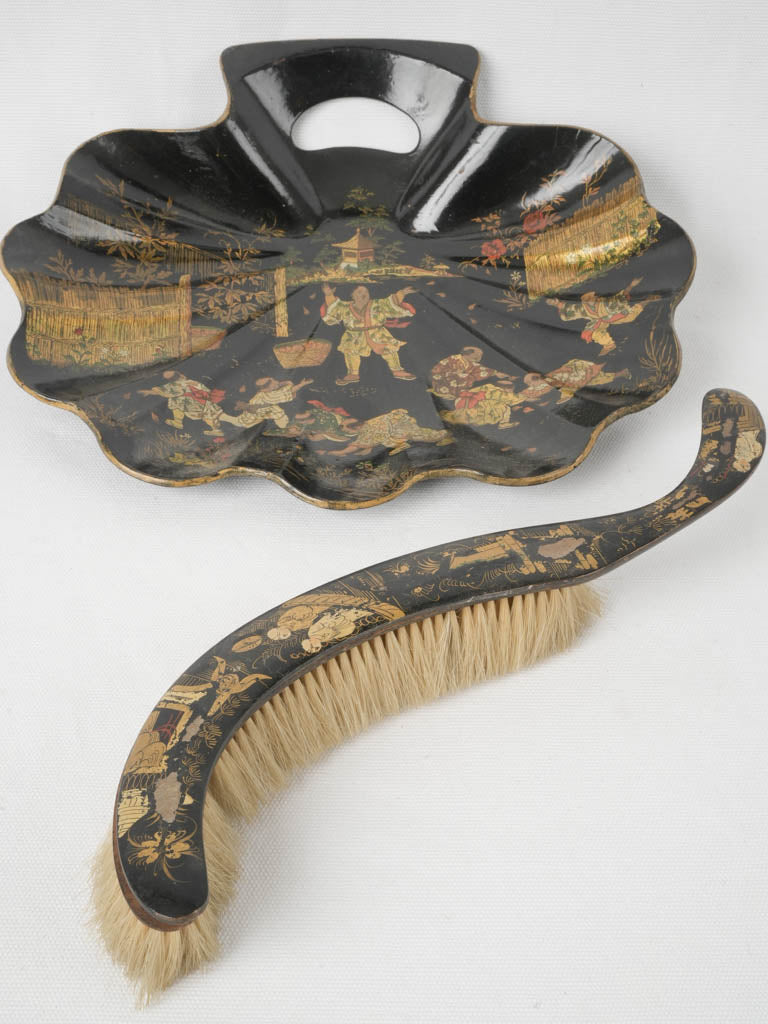 19th-century ornate Napoleon III lacquered shell silent butler tray