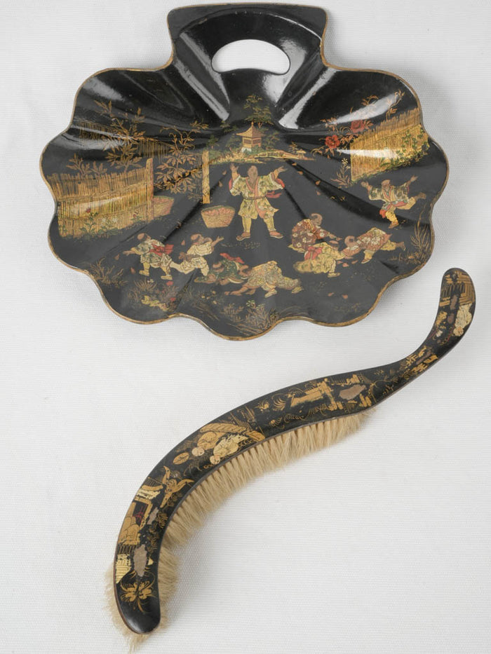 19th-century ornate Napoleon III lacquered shell silent butler tray