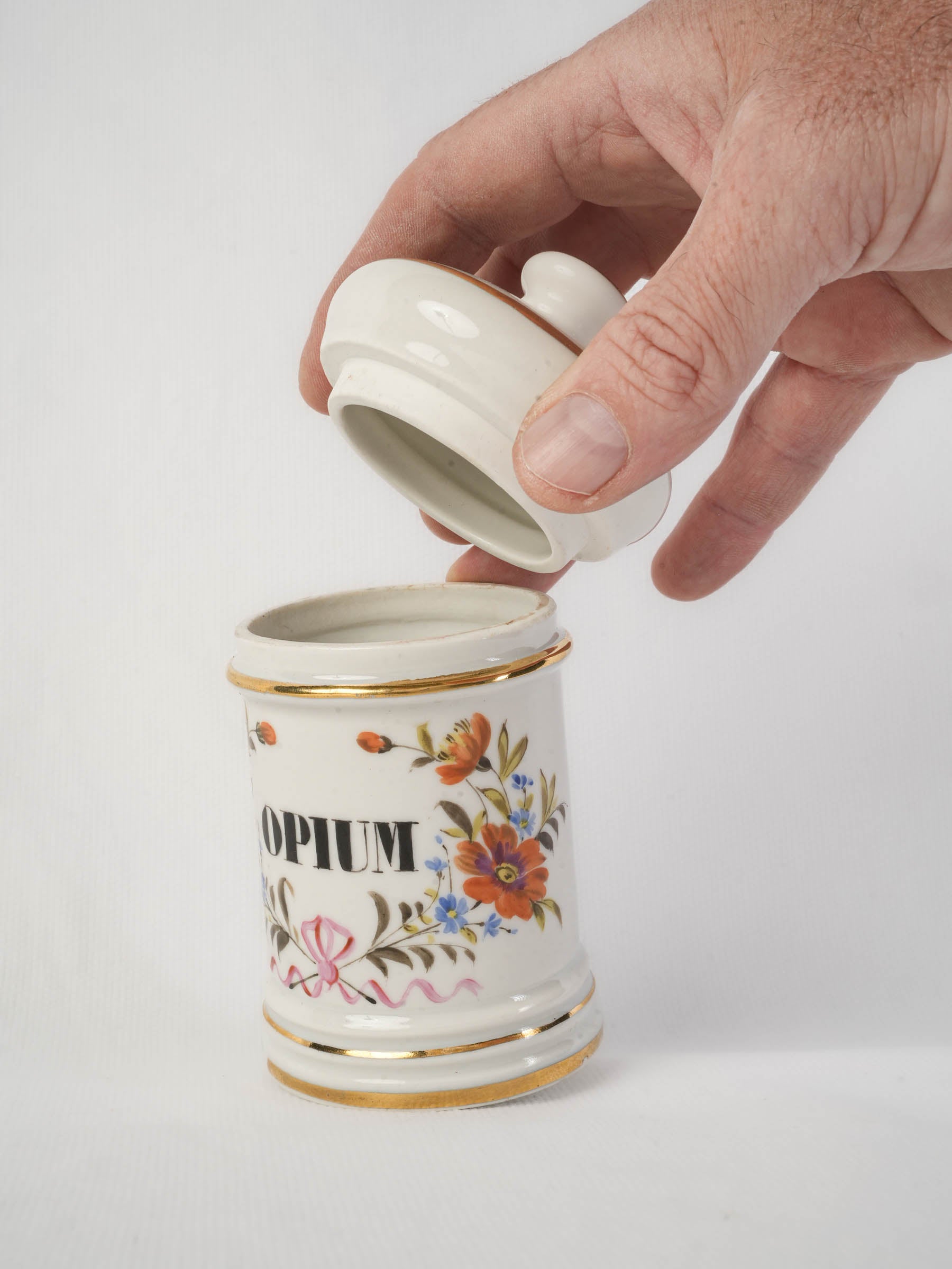 Vintage gilt-trimmed lidded container
