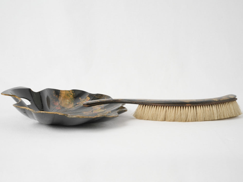 19th-century ornate Napoleon III lacquered shell silent butler tray