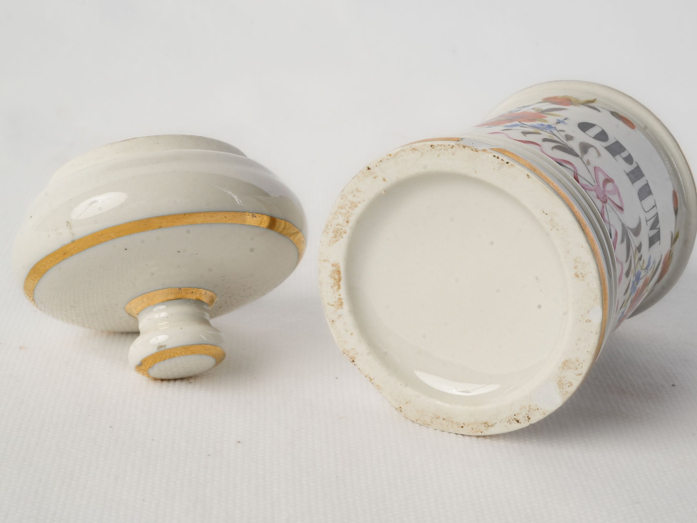 Decorative cottage style apothecary jar
