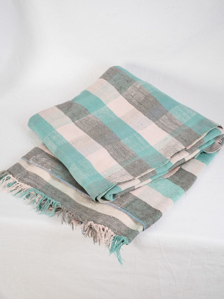 Handwoven cotton plaid decorative cloth