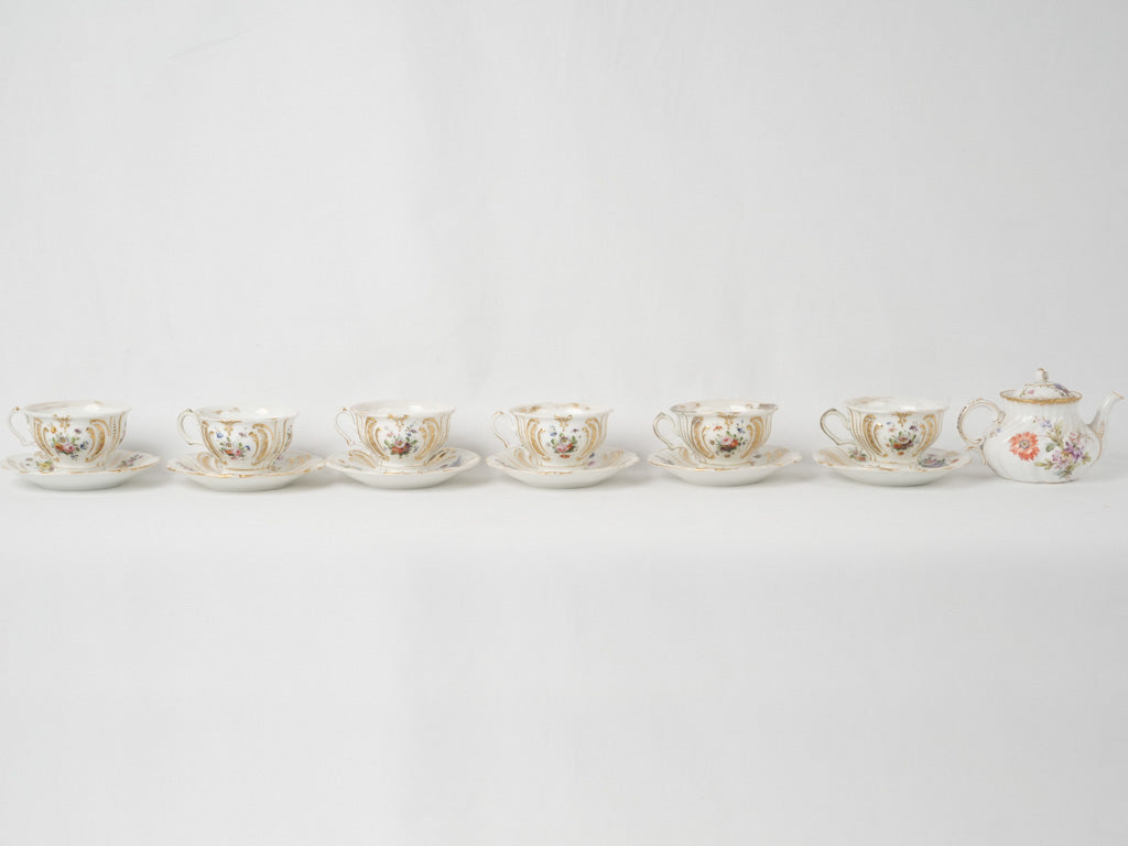 Graceful Vintage Porcelain Tableware
