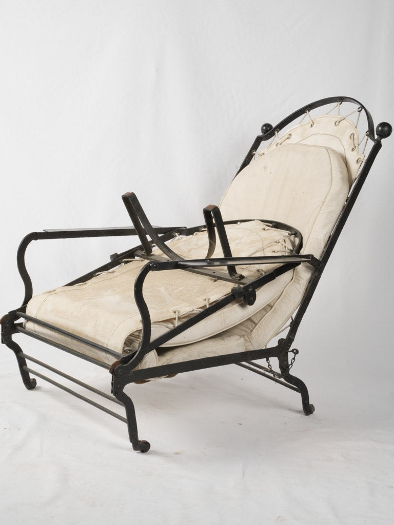 Vintage military officer's foldable chair