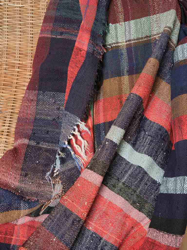 Supple elegant Moroccan wool textile  