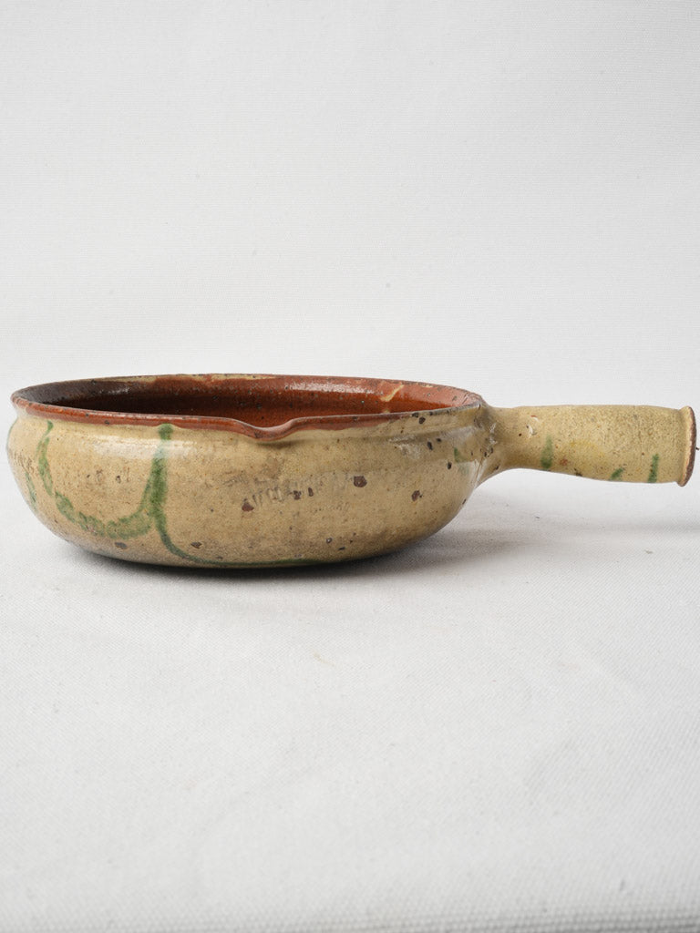 Distinctive jaspe swirl cookware