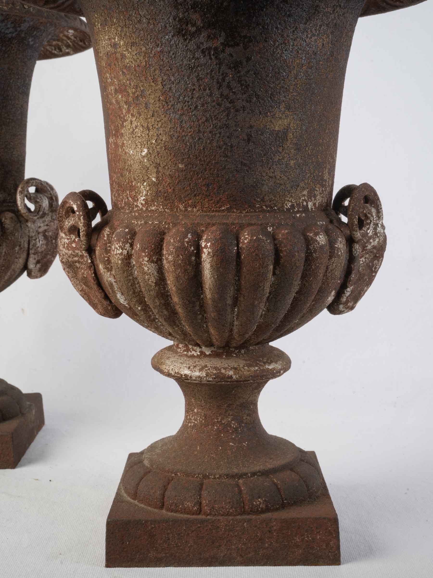 Elegant flared body decorative urns  