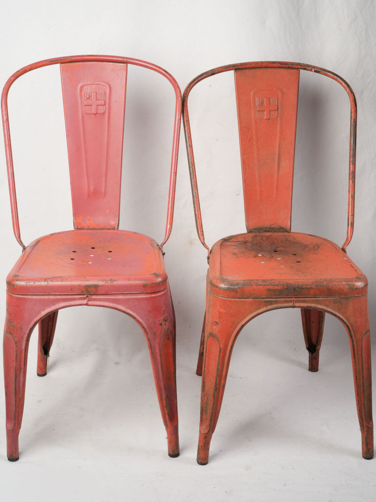 Brick-red finish dining chairs  