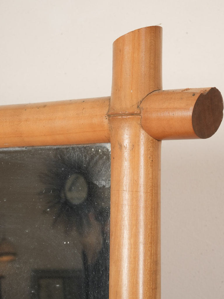 Turned bun feet washstand  