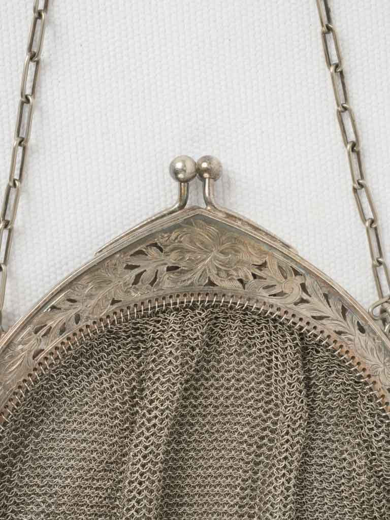 Classy Napoleon III chain mesh handbag