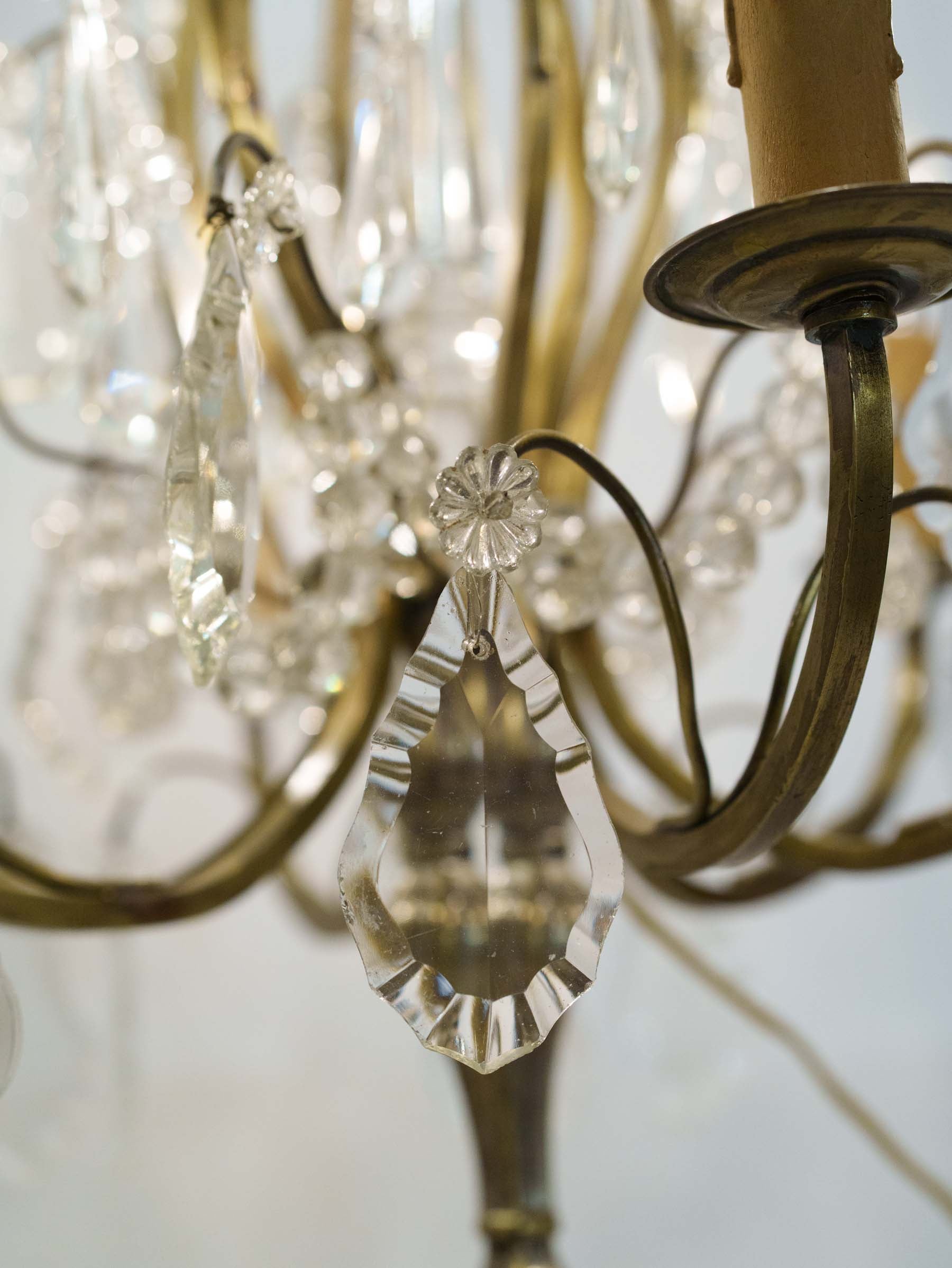 French Six-Light Glass Table Chandelier in Silvered Brass, Louis XV Style, Mid-20th Century - 34¼"