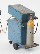 Art Modeste sculpture - Commercy gas 6¾"