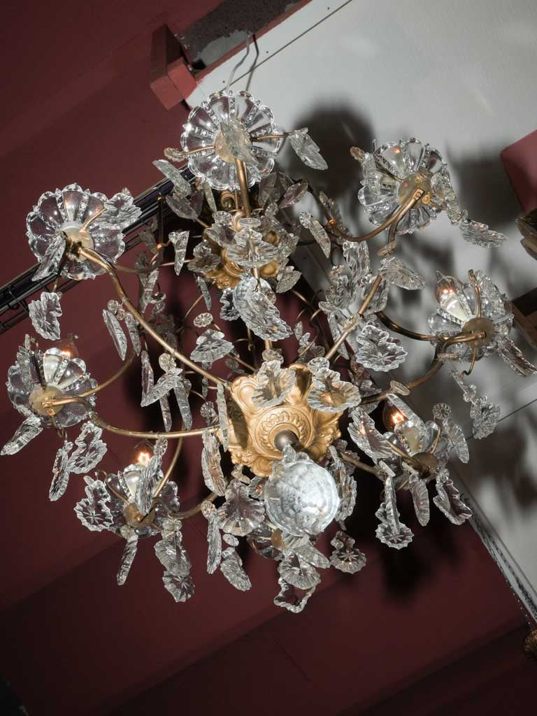 Luxurious antique French 8-light chandelier