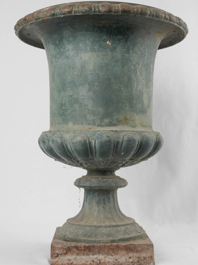 19th century Medici urn w/ green patina 21¾" Chez Pluie